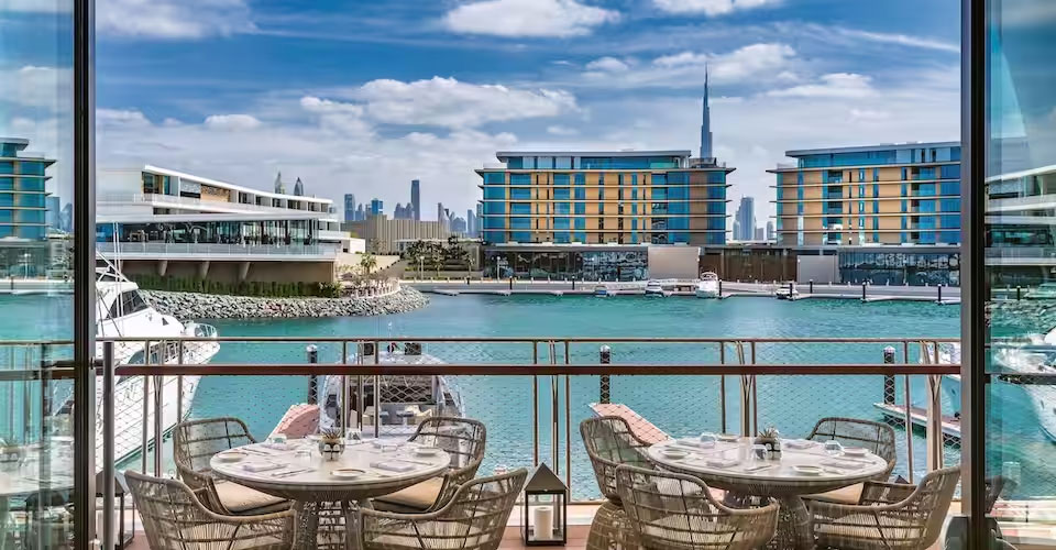 Exceptional island resorts in Dubai with yacht club