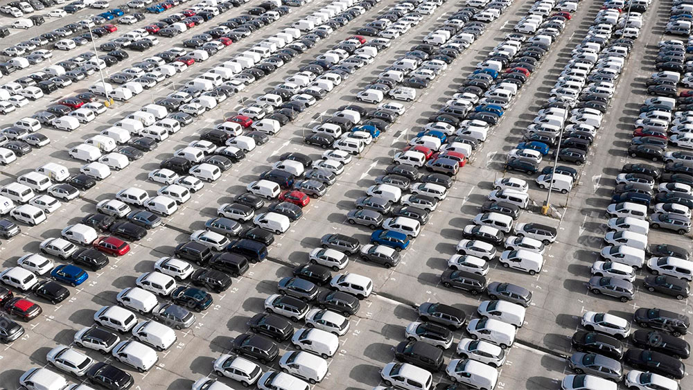 Aerial view of transportation and parking in Business Bay