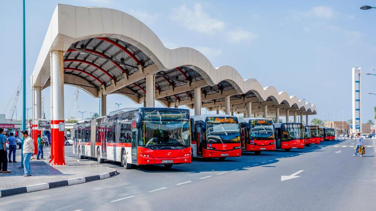 View of Nearest Airport and Public Transport in JBR